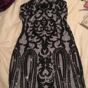 Black form fitting hoco dress